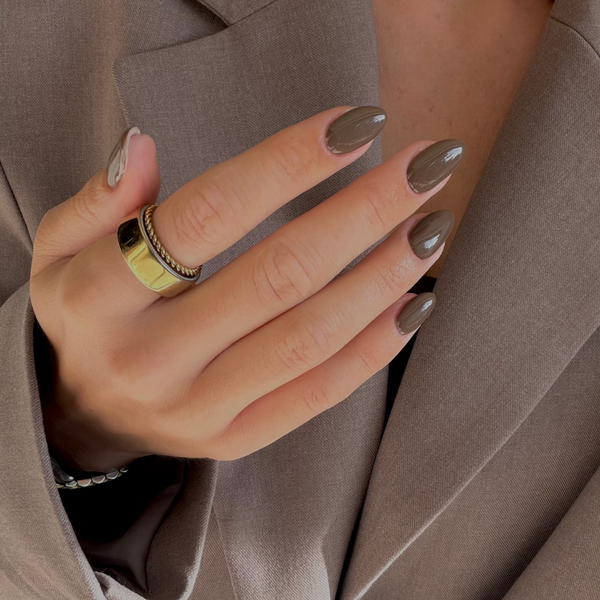 Taupe