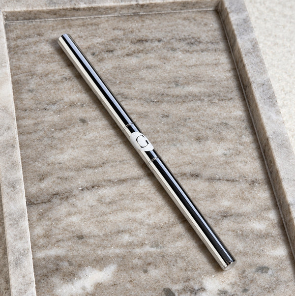 Dual Ended Nail Brush - Liner and Flat Round